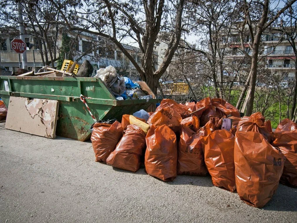 Круглосуточный вывоз мусора в Долгопрудном в октябре
