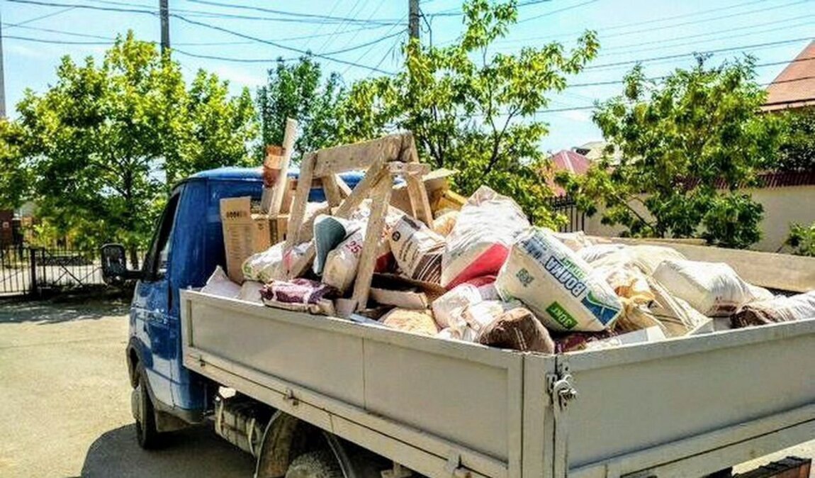 Вывоз мусора Газелью в Долгопрудном в октябре