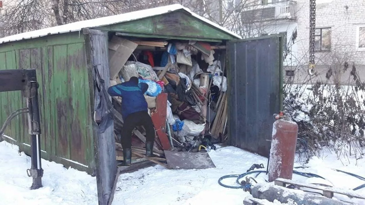 Вывоз мусора из гаража с гарантией чистоты в Долгопрудном в октябре