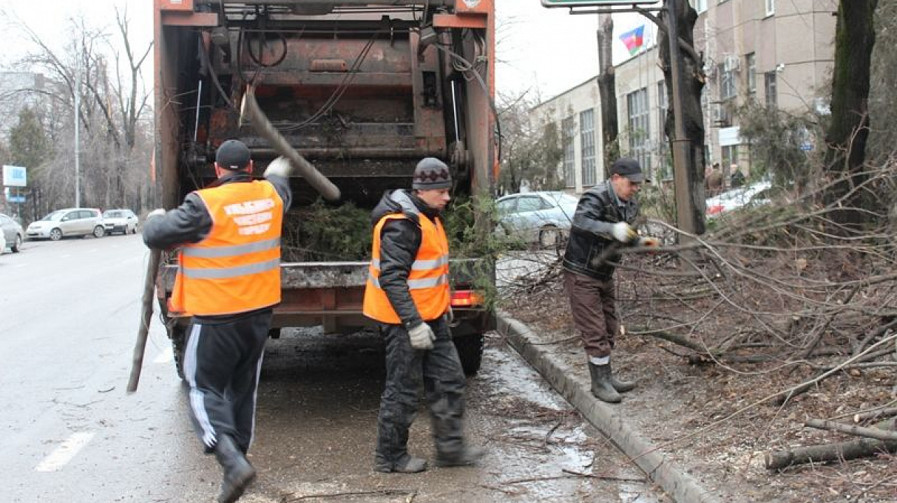 Уборка после стихийного бедствия в Долгопрудном от 2892 руб